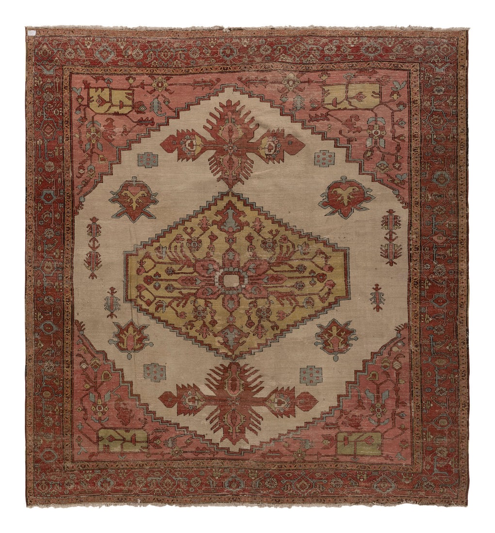 A Bakshaish Rug - 4