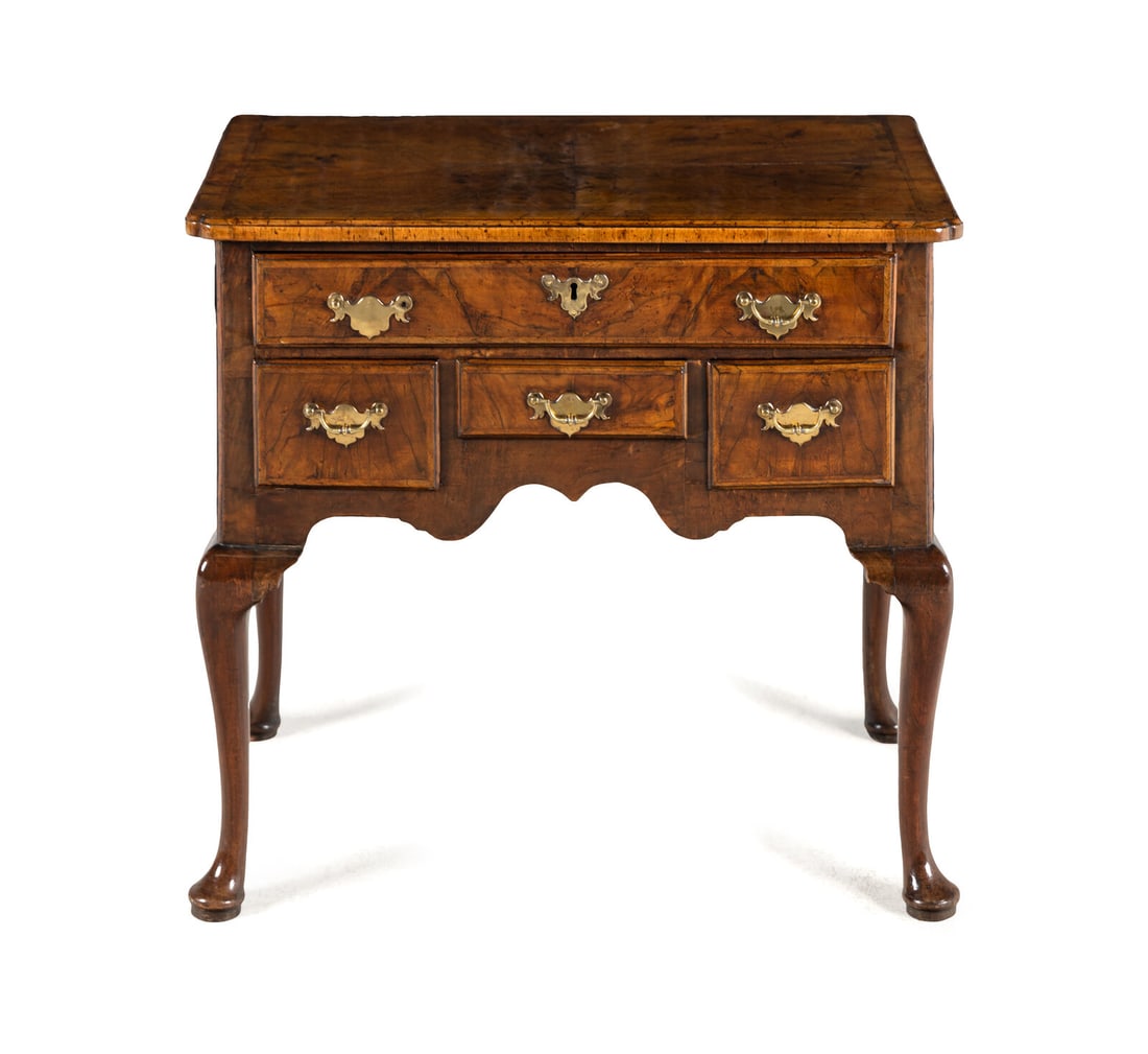 A George I Walnut Dressing Table (1 of 8)