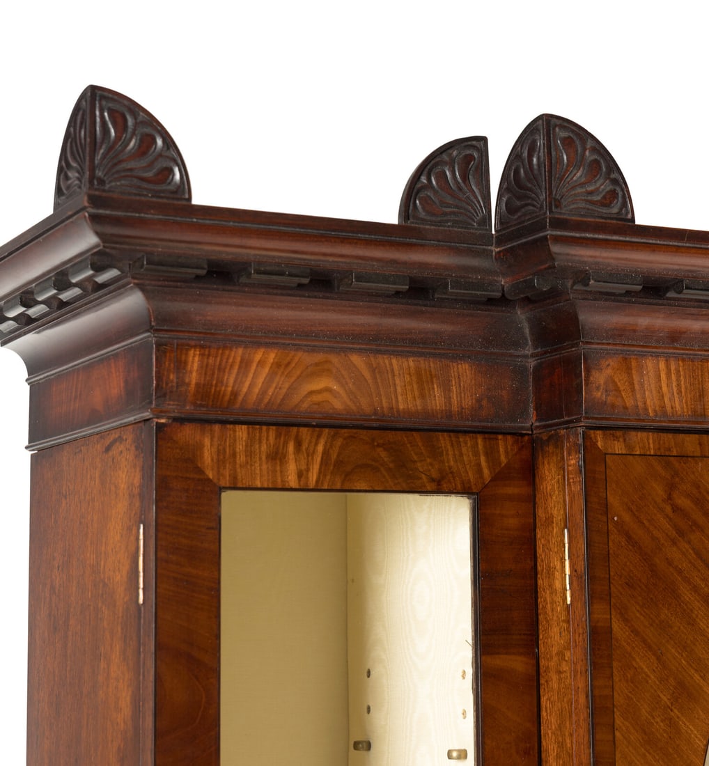 A Regency Mahogany Breakfront Bookcase - 3