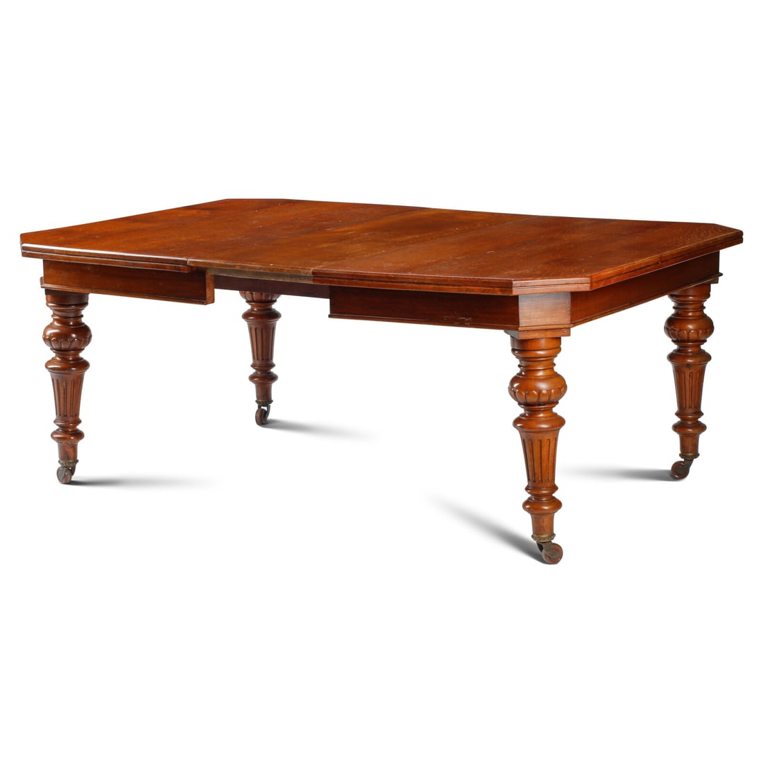 A William IV Oak Mechanical Extension Dining Table (1 of 3)