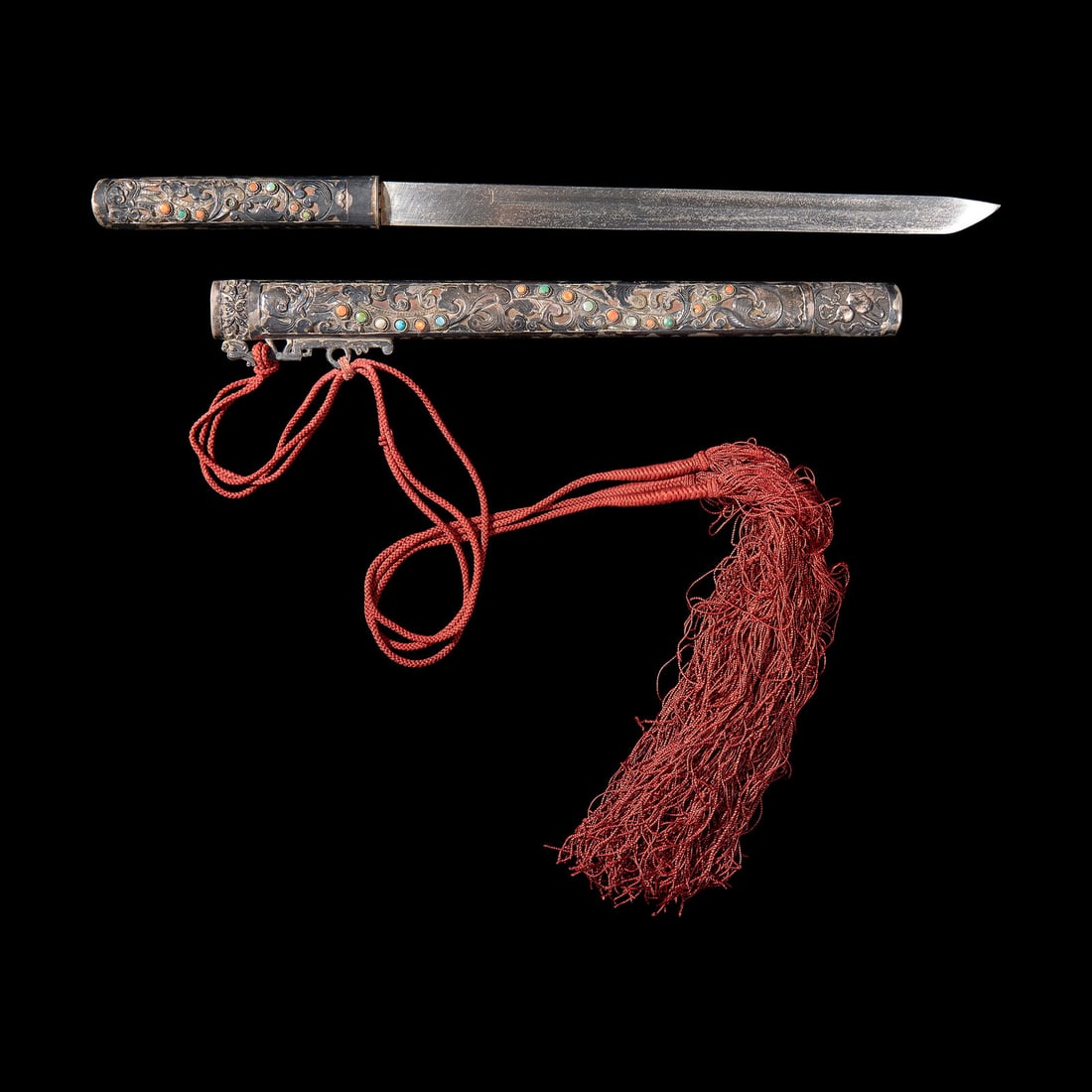 A Sino-Tibetan or Mongolian Embellished Silver Knife and Scabbard 藏漢或蒙 (1 of 4)