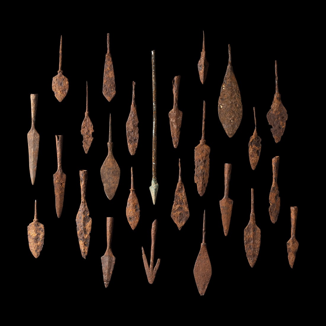 25 Roman Iron Arrowheads (1 of 2)