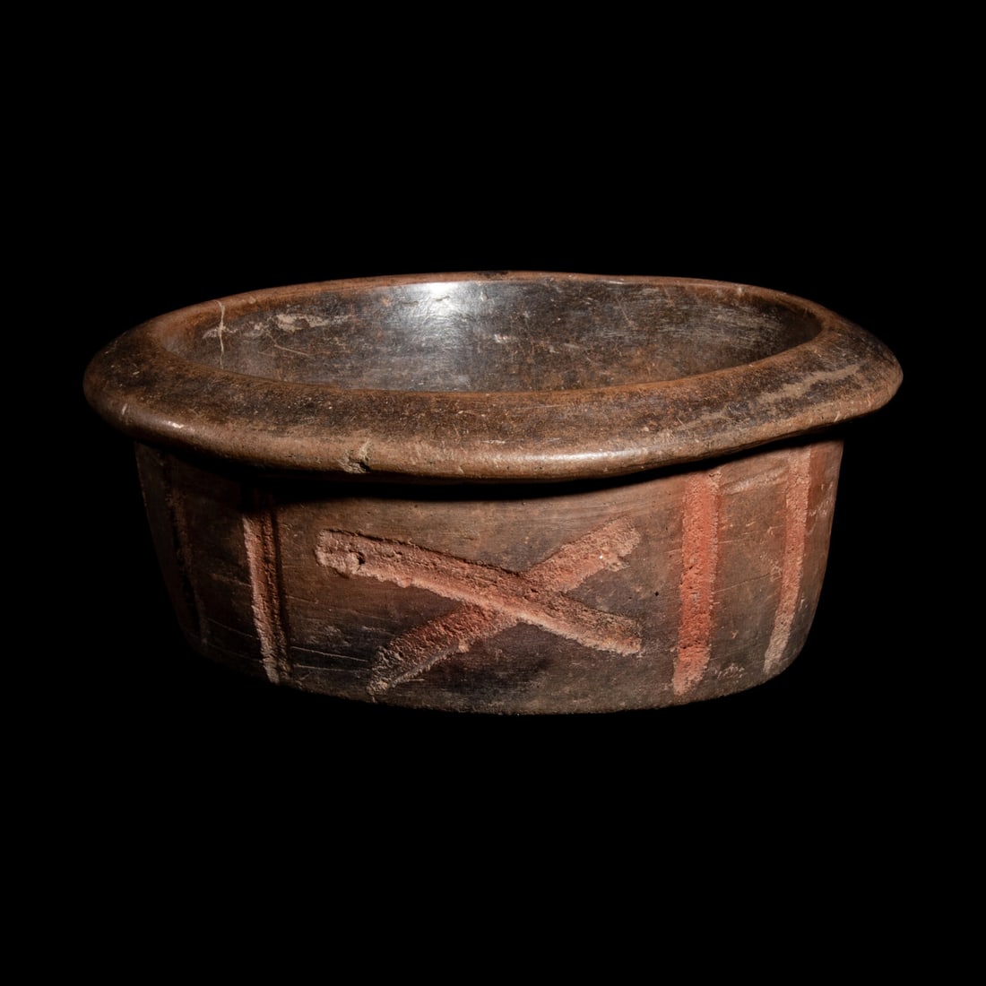 An Olmec Terracotta Bowl: An Olmec Terracotta Bowl Circa 1100-500 B.C. Diameter 14.3 cm (5 5/8 inches). This lot is located in Chicago. Provenance: Estate of Michael Robbins (1939-2013), Santa Fe, New Mexico.