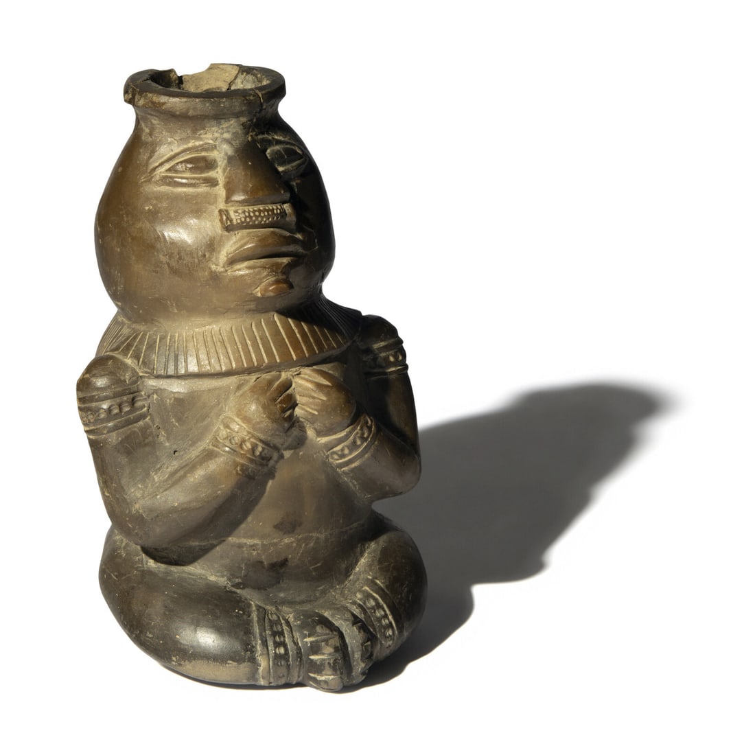 A Peruvian Blackware Effigy Vessel (1 of 4)