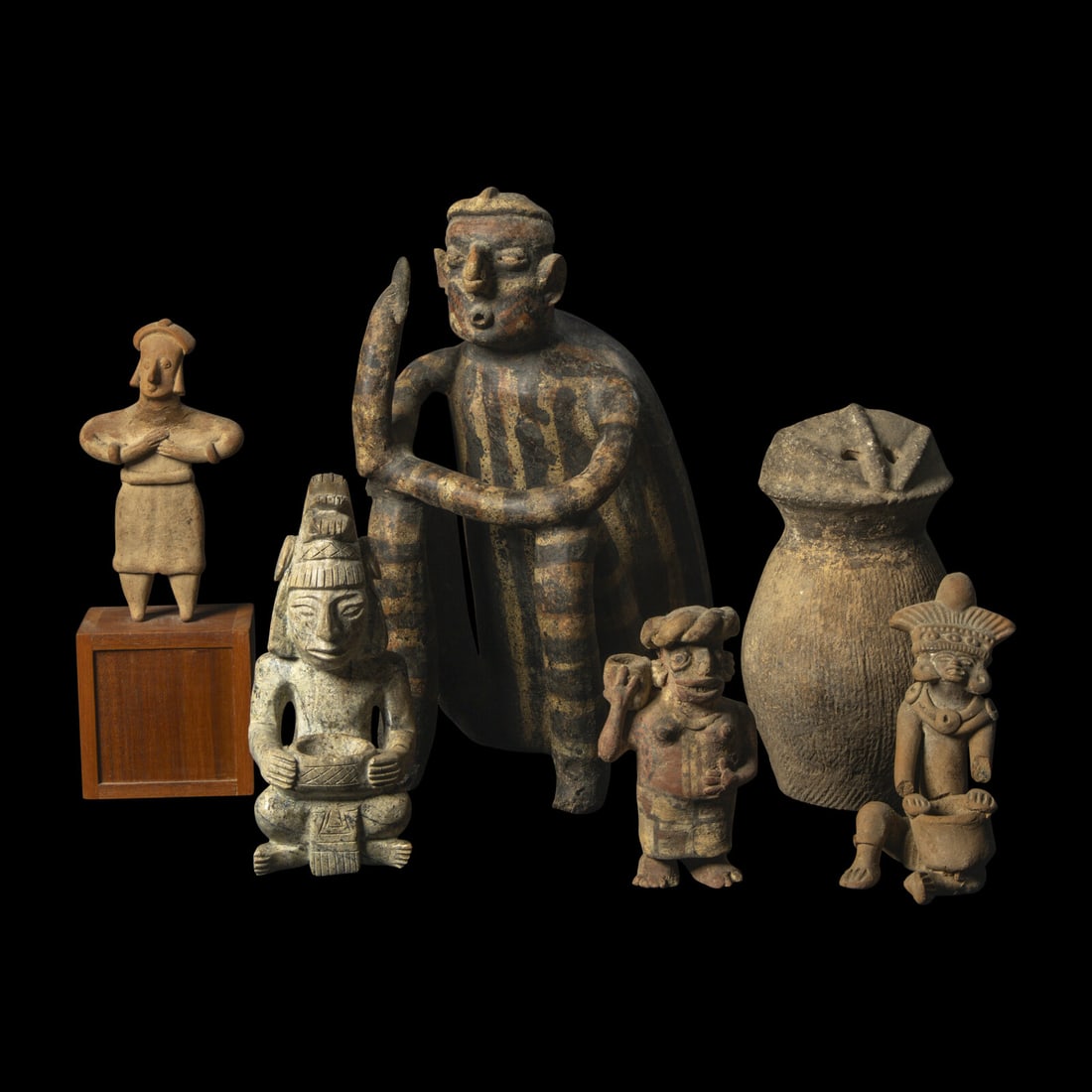 Six Pre-Columbian Terracotta Figures and Vessels (1 of 3)