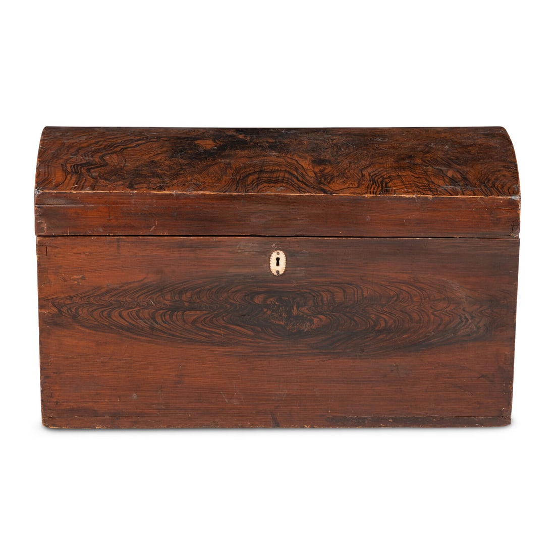 A Federal Grain-Painted Pine Domed-Top Blanket Chest (1 of 4)