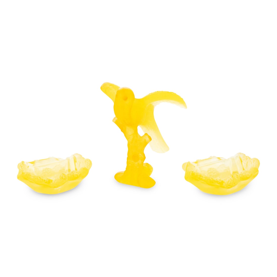 A Daum Pâte-de-Verre Bird and Two Small Mimosa Dishes: A Daum Pâte-de-Verre Bird and Two Small Mimosa Dishes 20th Century Each inscribed 'Daum France' Height of Bird 3 3/4 x width 3 x depth 2 1/2 inches. This lot is located in Chicago.