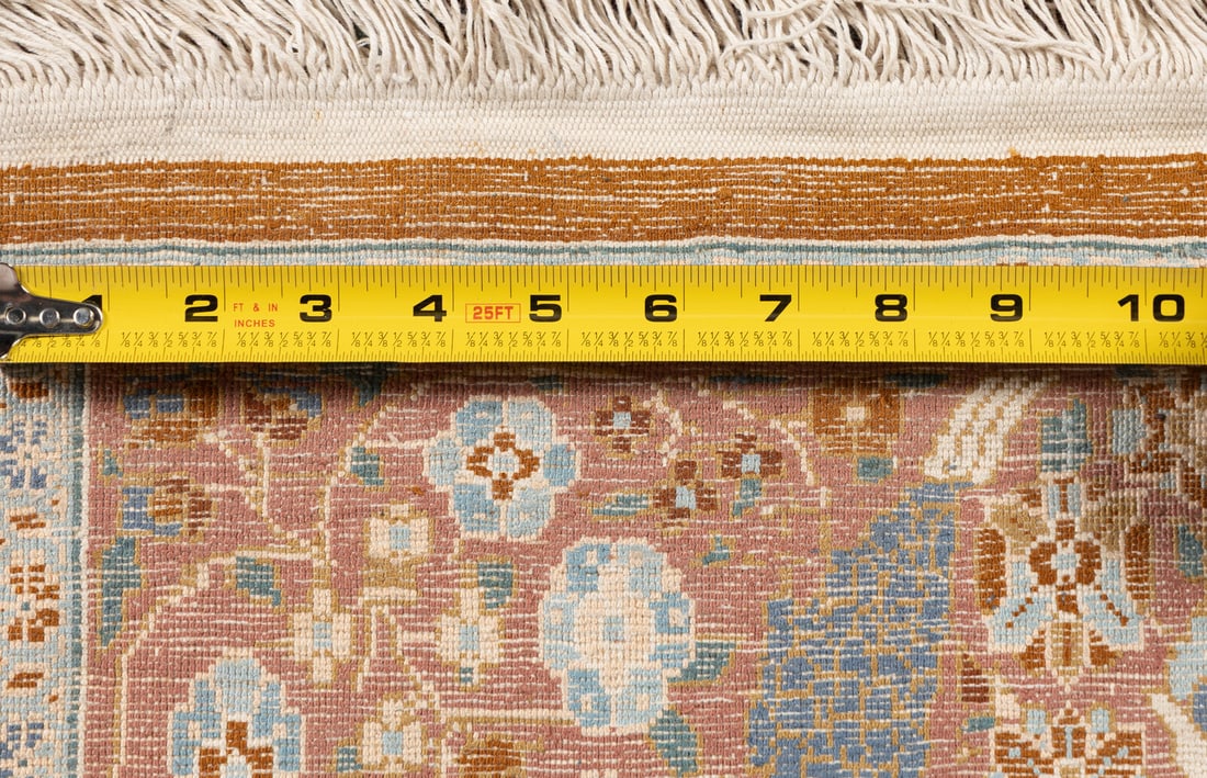 A Sarouk Silk Rug - 3