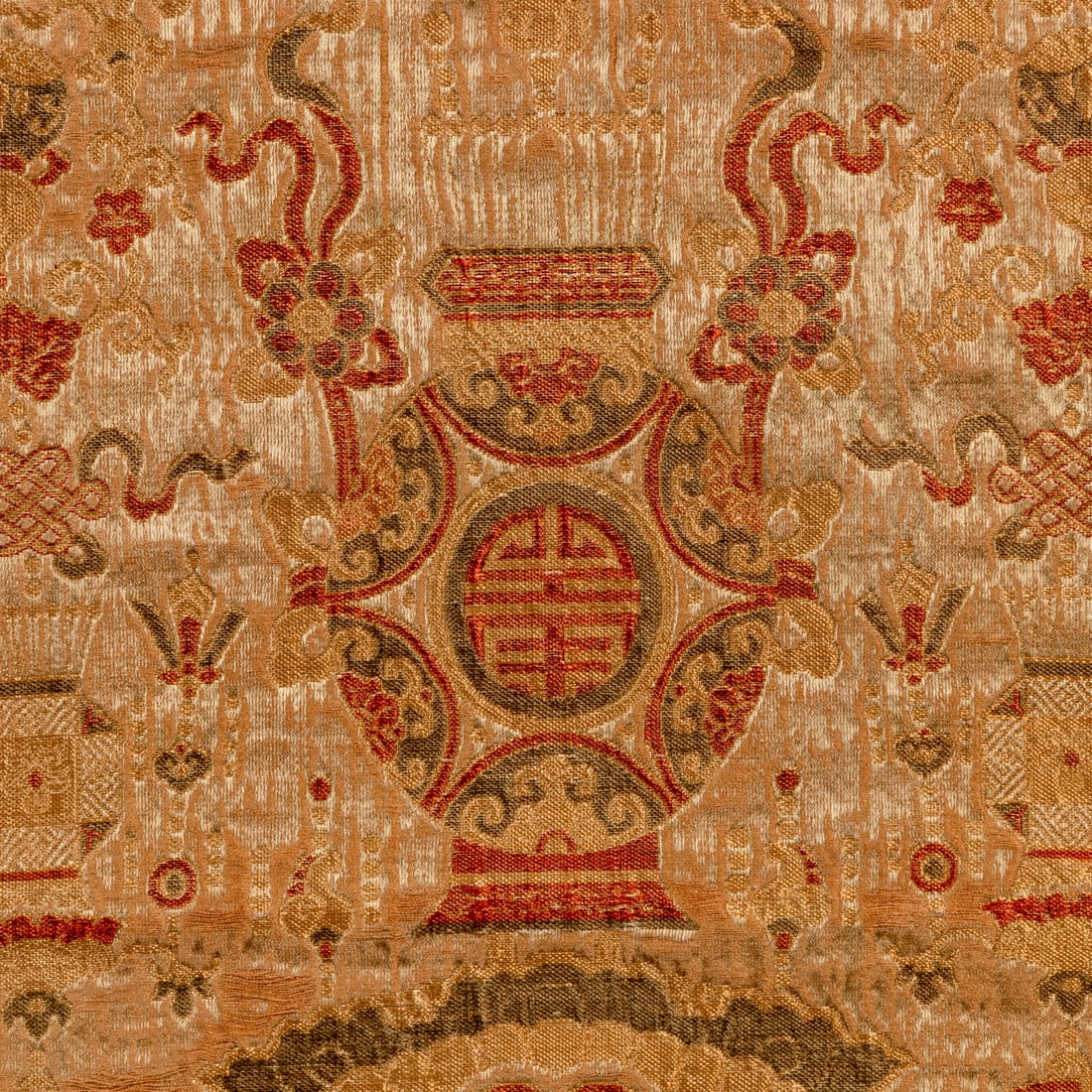 Two Chinese Silk Rectangular Panels, 19th Century 清晚期 織錦壽 - 3
