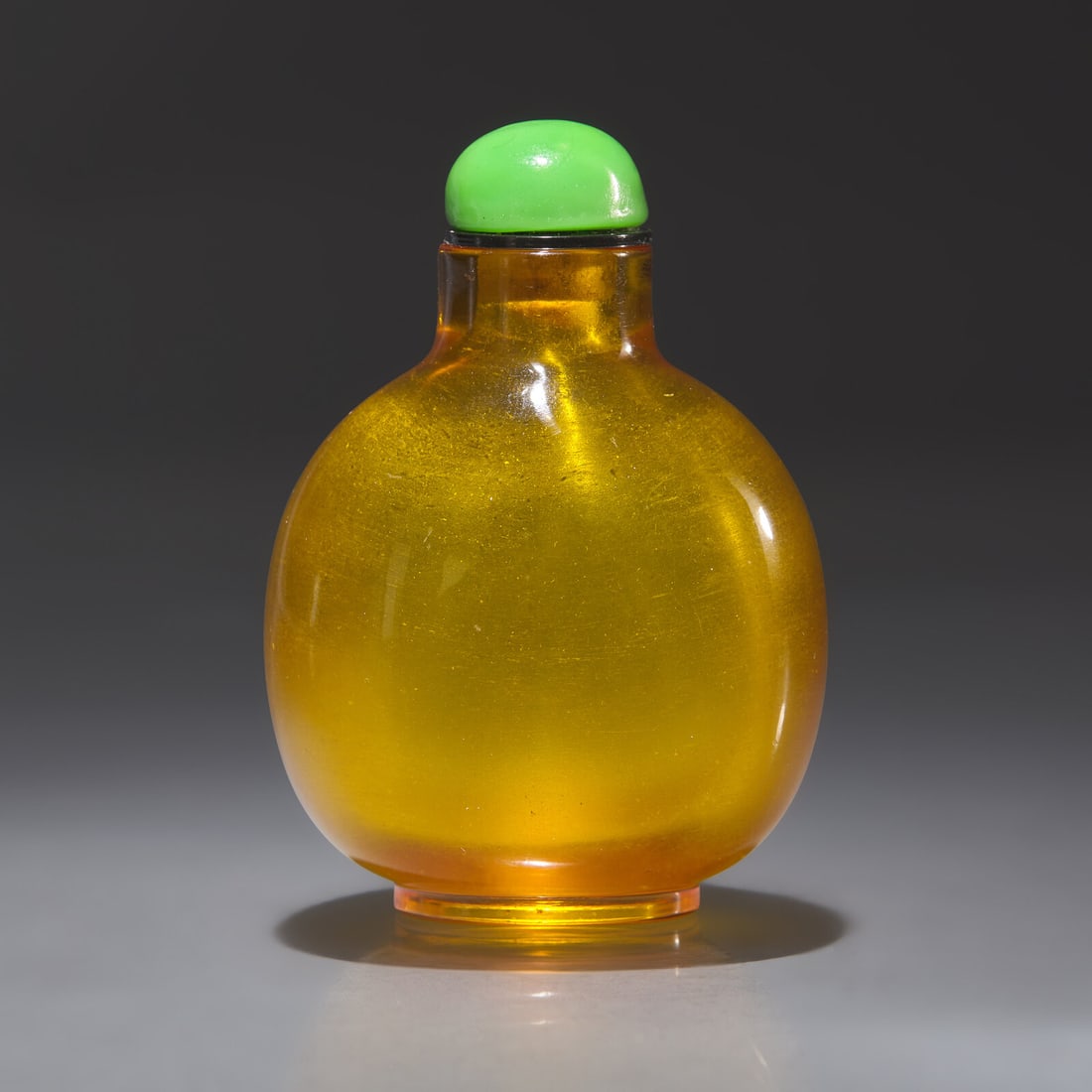 A Chinese Yellow Glass Snuff Bottle, Qing Dynasty, Early 19th Century (1 of 2)