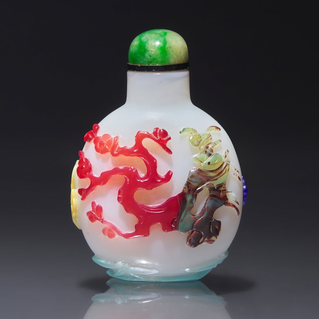 A Chinese Five-Color Overlay Glass Snuff Bottle, Qing Dynasty, Circa 1750-1820 (1 of 2)