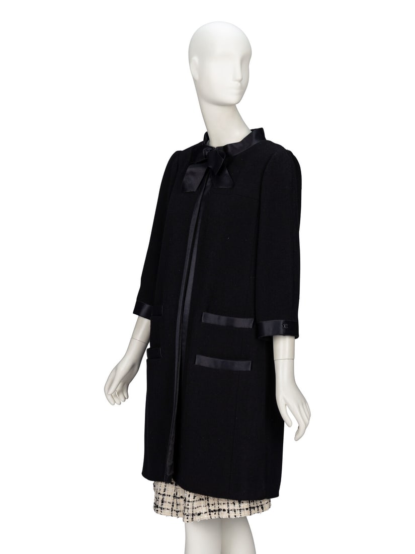 Chanel, Black Evening Coat - 3