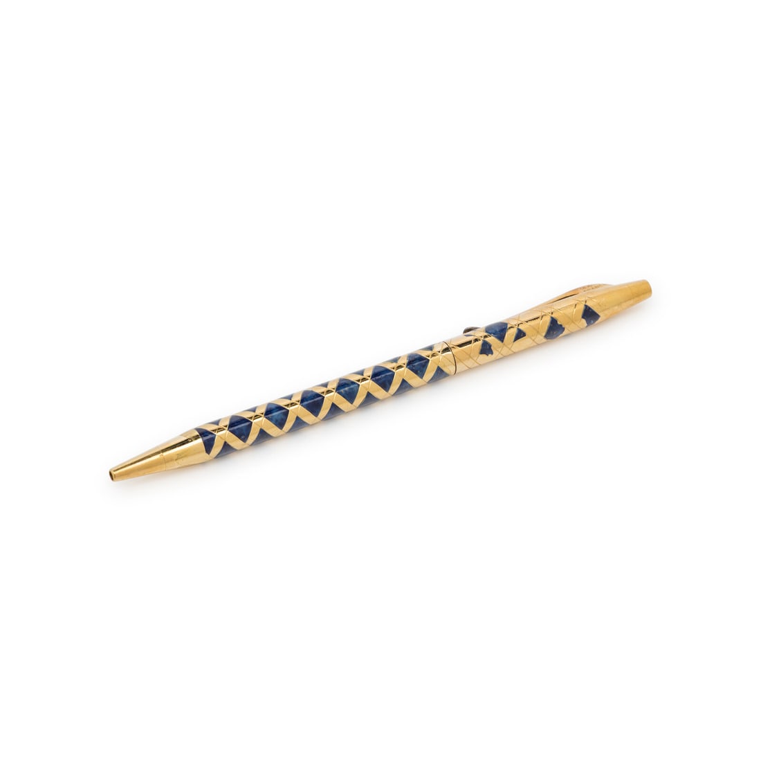 Van Cleef & Arpels, 18k Gold & Enamel Ballpoint Pen: Van Cleef & Arpels, 18k Gold & Enamel Ballpoint Pen Ballpoint pen in 18k gold with blue enameling throughout. Label: Van Cleef & Arpels Stamps: VCA / 18K / France Approximate measurements: Length: