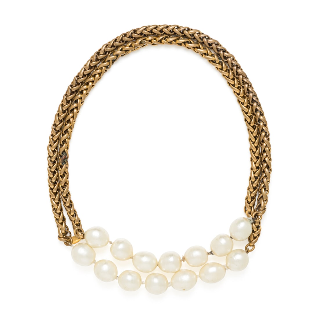 Chanel, Gripoix Pearl & Chain Sautoir: Chanel, Gripoix Pearl & Chain Sautoir Long sautoir necklace in gold-tone metal thick chain with large Gripoix pearl beads. No closure. Label: Chanel Date: 1980's Country of Origin: France Approximate
