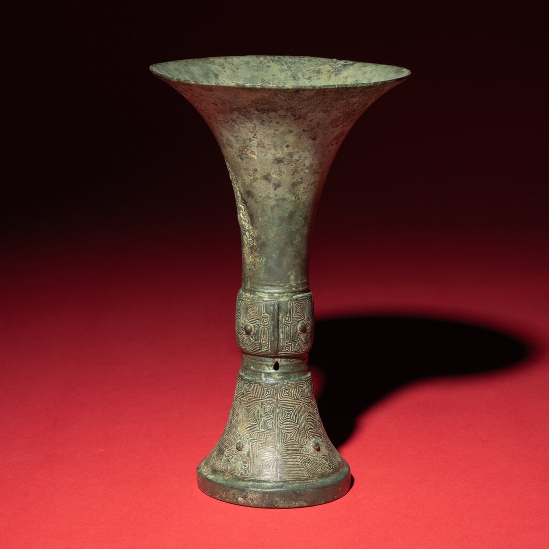 A Chinese Archaic Bronze Gu Vessel, Shang Dynasty - 4