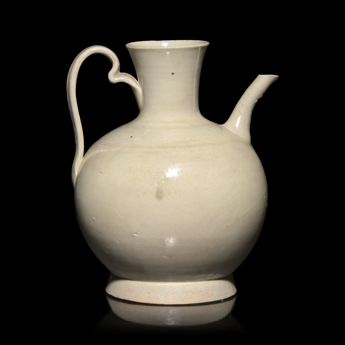 A Chinese Ding-Type White Glazed Ewer, Northern Song Dynasty: A Chinese Ding-Type White Glazed Ewer, Northern Song Dynasty 北宋 仿定窯白釉執壺 Northern Song Dynasty (960–1127) Of bulbous form with tall 