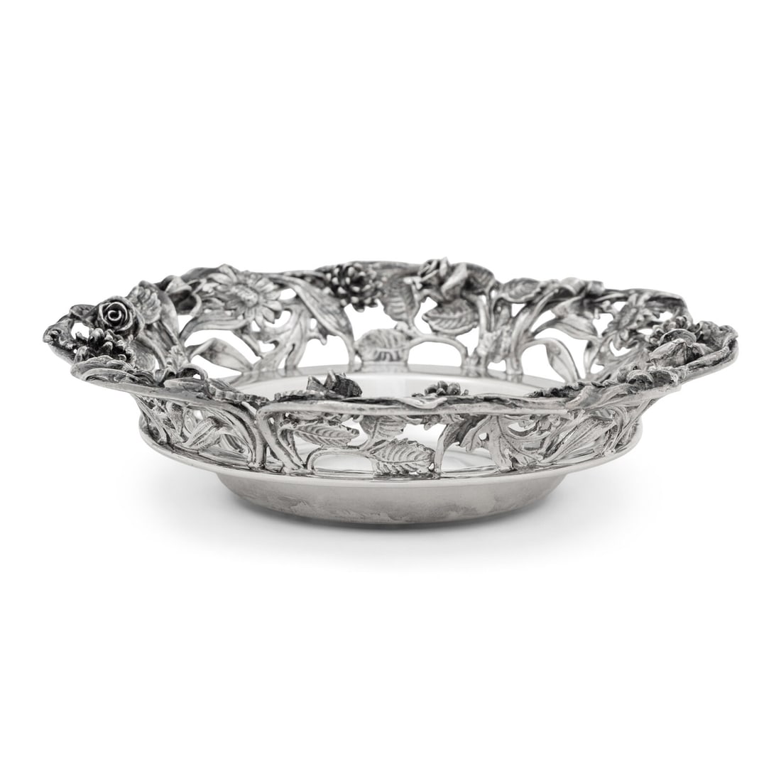 An Italian Silver Dish: An Italian Silver Dish Goretta, Alessandria, 20th Century marked '925' to interior 9 ozt 18 dwt Height 1 3/8 x diameter 6 1/4 inches. Property from the Collection of Dr. Kira and Mr. Neil Flanzraich
