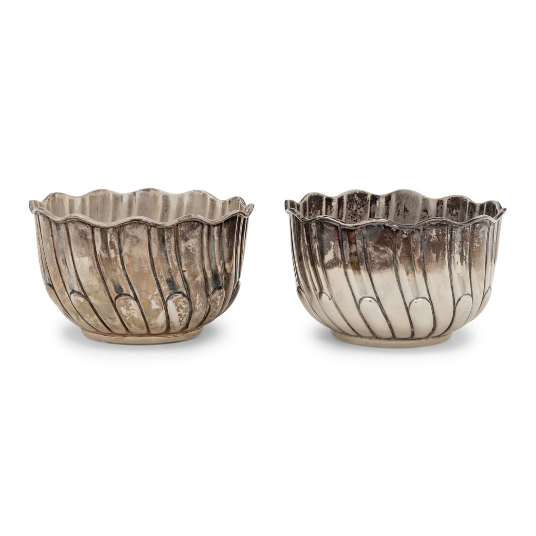 A Pair of Italian Silver Small Bowls: A Pair of Italian Silver Small Bowls Missiaglia, Venice, 20th Century each marked 'Sterling' to underside 9 ozt gross Height 2 3/4 x diameter 4 1/4 inches. Property from the Collection of Dr. Kira