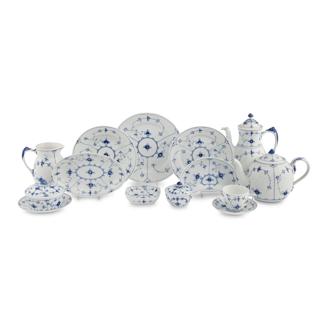 A Bing and Grondahl Blue Lace Porcelain Table Service (1 of 4)