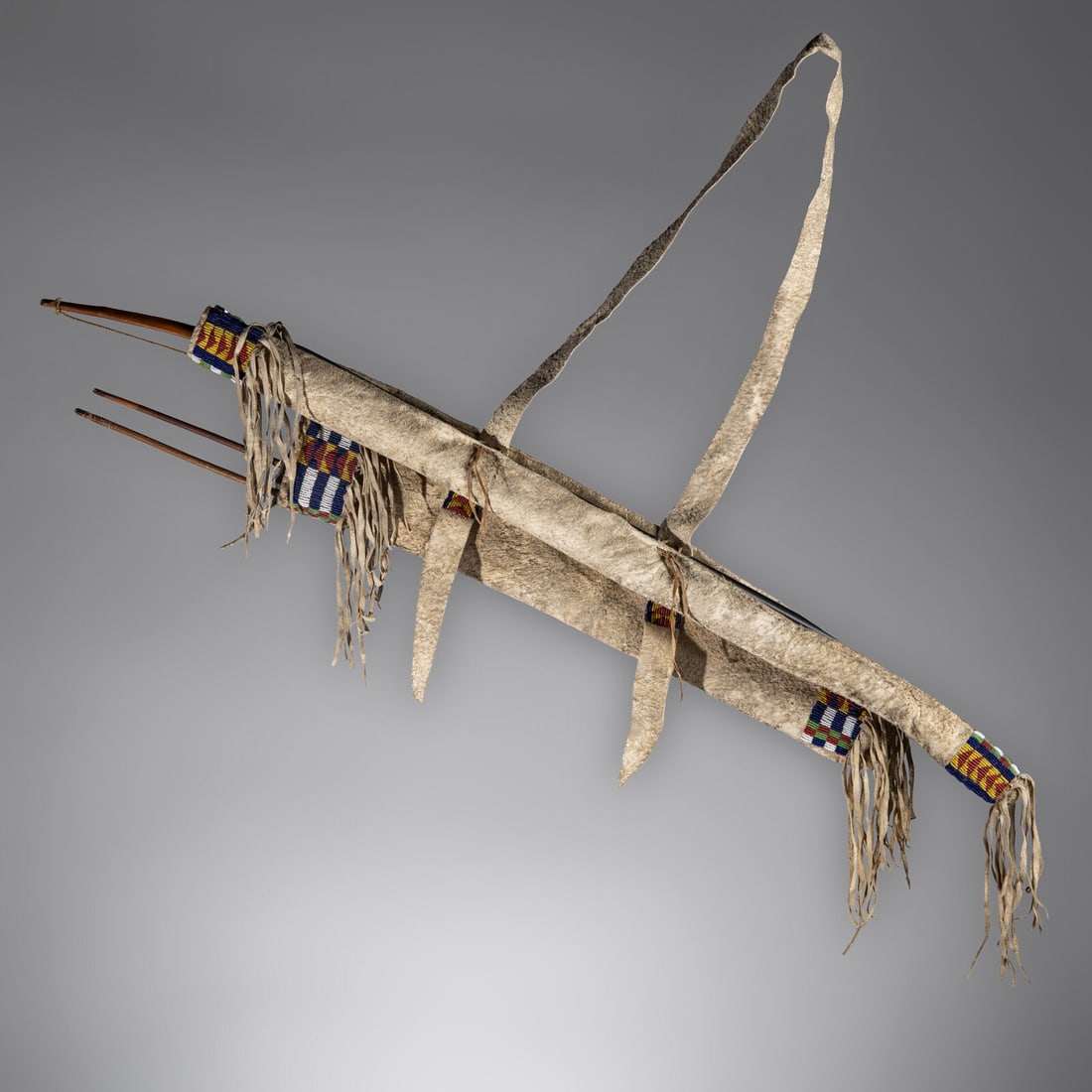 Sioux Beaded Hide Quiver and Bowcase, with Bow and Arrows (1 of 4)