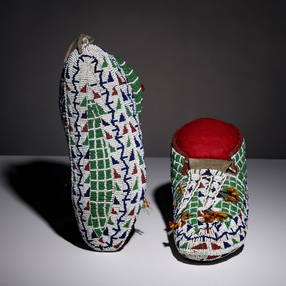 Sioux Fully Beaded Hide Moccasins (1 of 4)