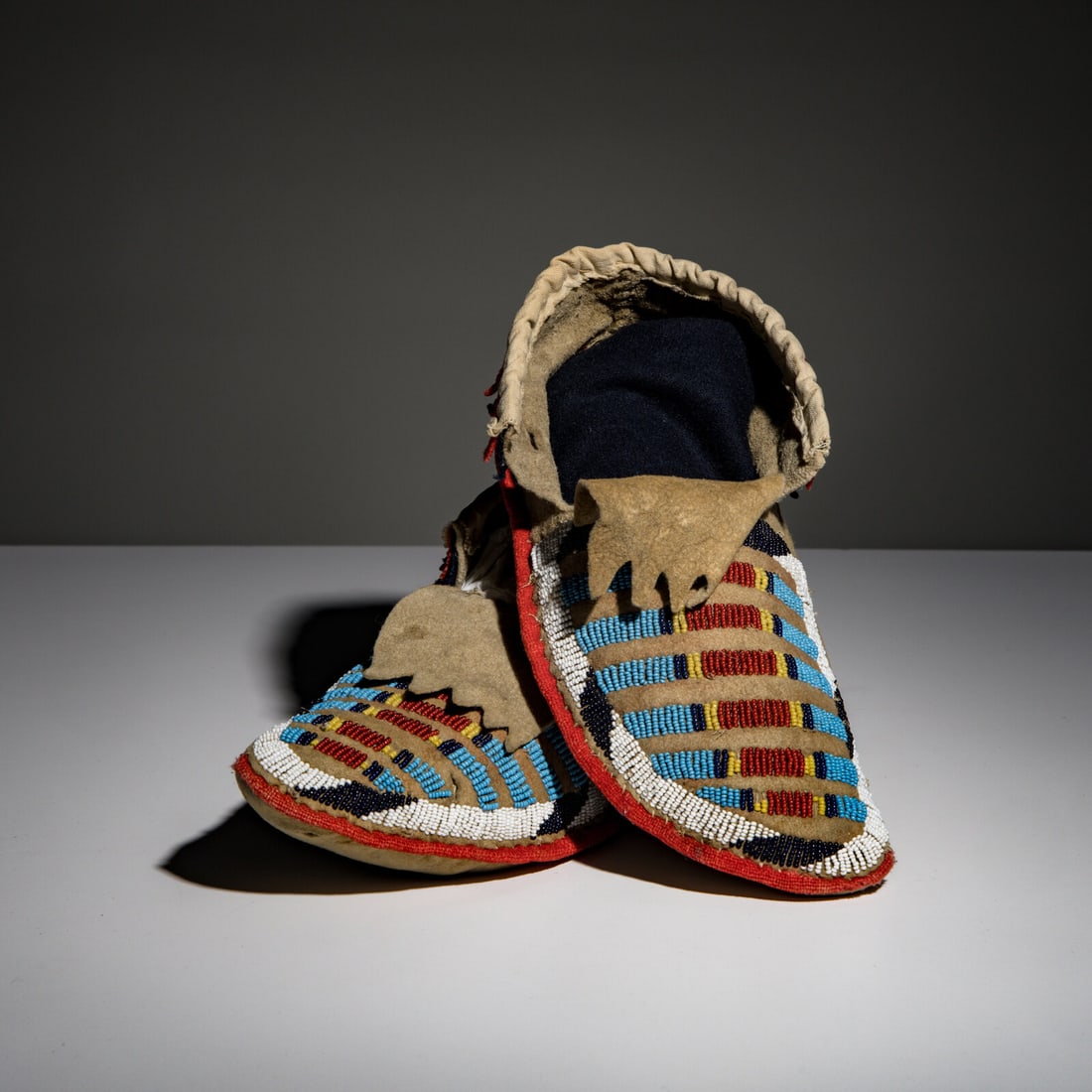 Aps·alooke [Crow] Beaded Hide Soft-Soled Moccasins (1 of 4)