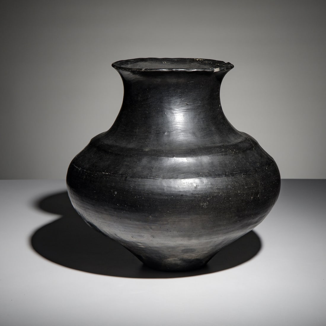 Santa Clara Blackware Pottery Jar (1 of 4)