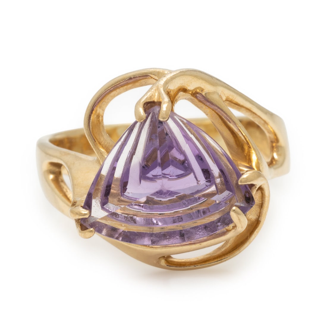 Amethyst and Yellow Gold Ring (1 of 3)