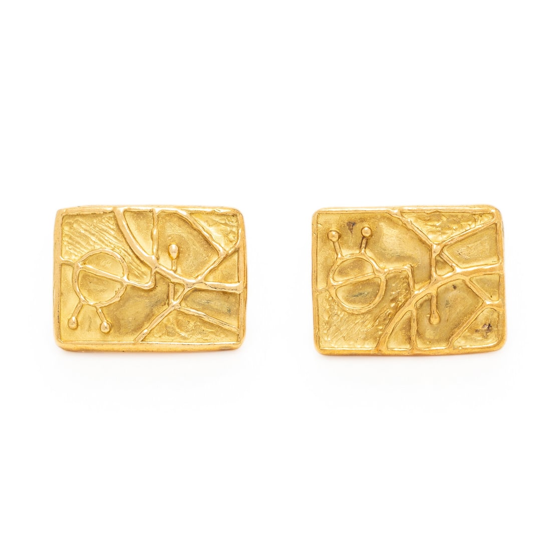 Yellow Gold Cufflinks (1 of 3)