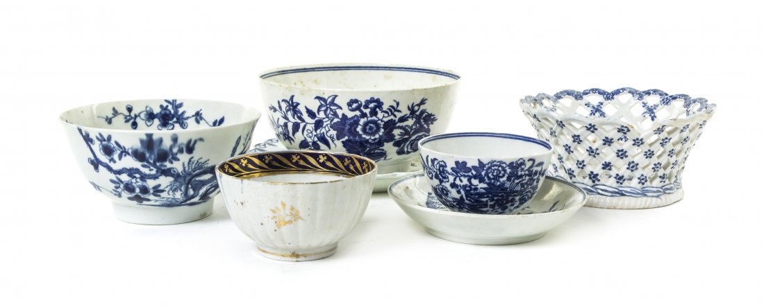 A Collection of Six English Porcelain Table Articles,: A Collection of Six English Porcelain Table Articles, comprising examples by Worcester, comprising two bowls, two tea bowls, a saucer and a basket. Diameter of largest 5 5/8 inches.