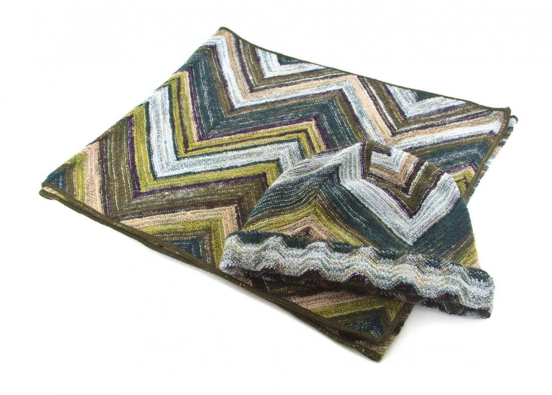 A Missoni Green Knit Scarf & Hat, Hat size M.: A Missoni Green Knit Scarf & Hat, Labeled: Missoni. Hat size M.