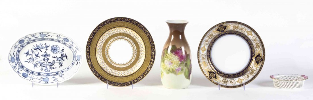 A Collection of Continental and English Porcelain: A Collection of Continental and English Porcelain Articles, comprising a Meissen Blue Onion oval platter, a Bavarian vase with floral decoration, a Haviland plate, a Wedgwood plate and a Herend oval b