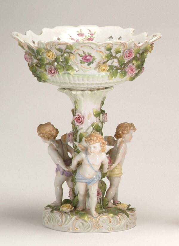 CONTINENTAL PORCELAIN CENTERPIECE BOWL