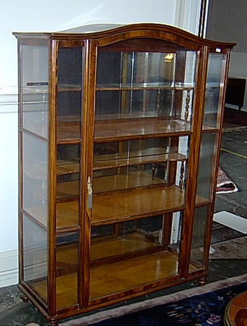 CONTINENTAL TULIPWOOD AND WALNUT VITRINE