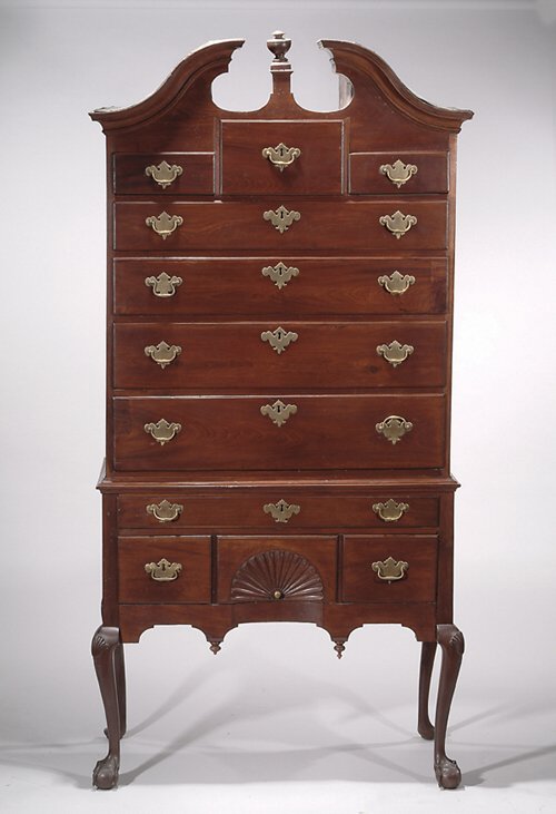 QUEEN ANNE HIGHBOY Massachusetts or Rho