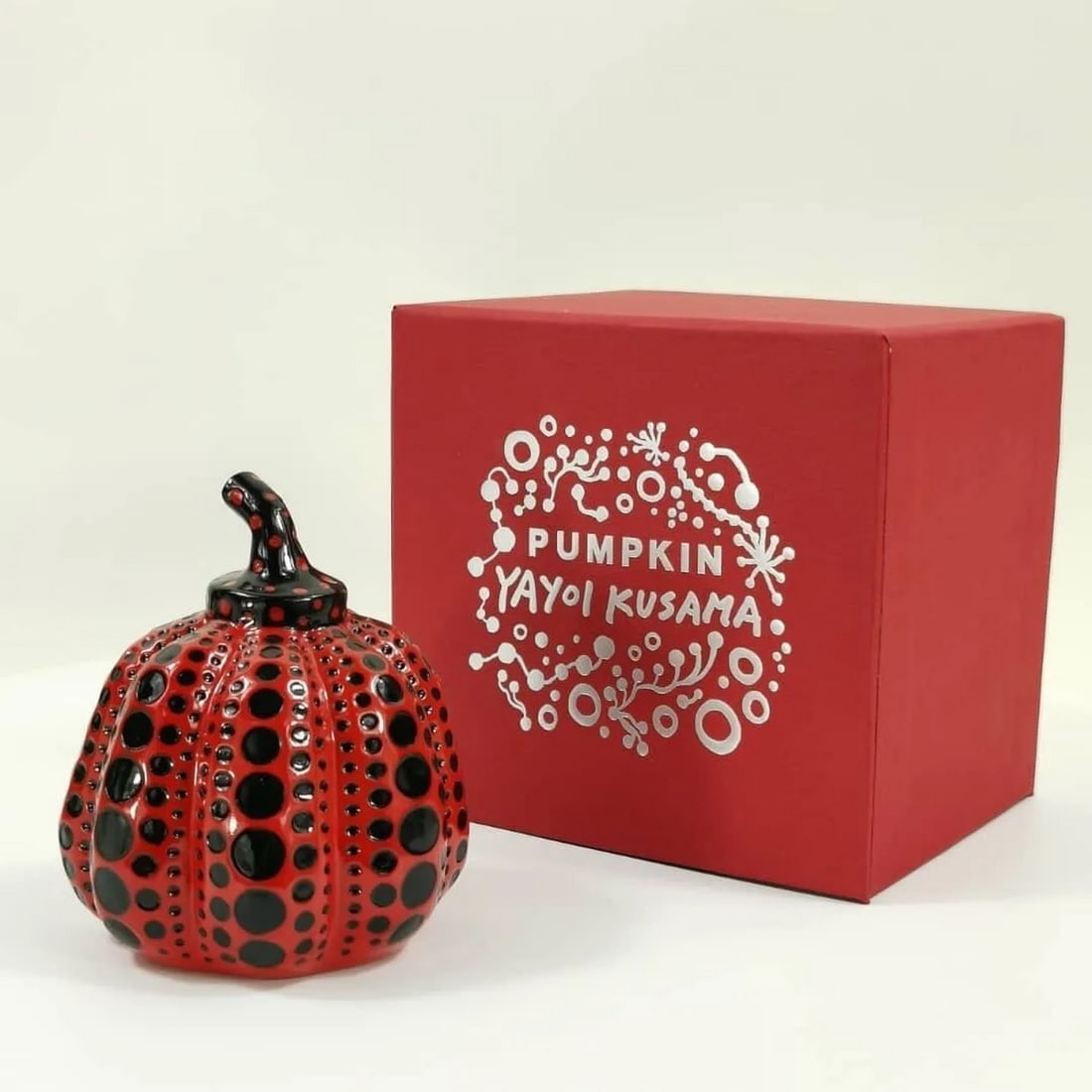 Yayoi KUSAMA (Né en 1929), D’Après (1 of 1)