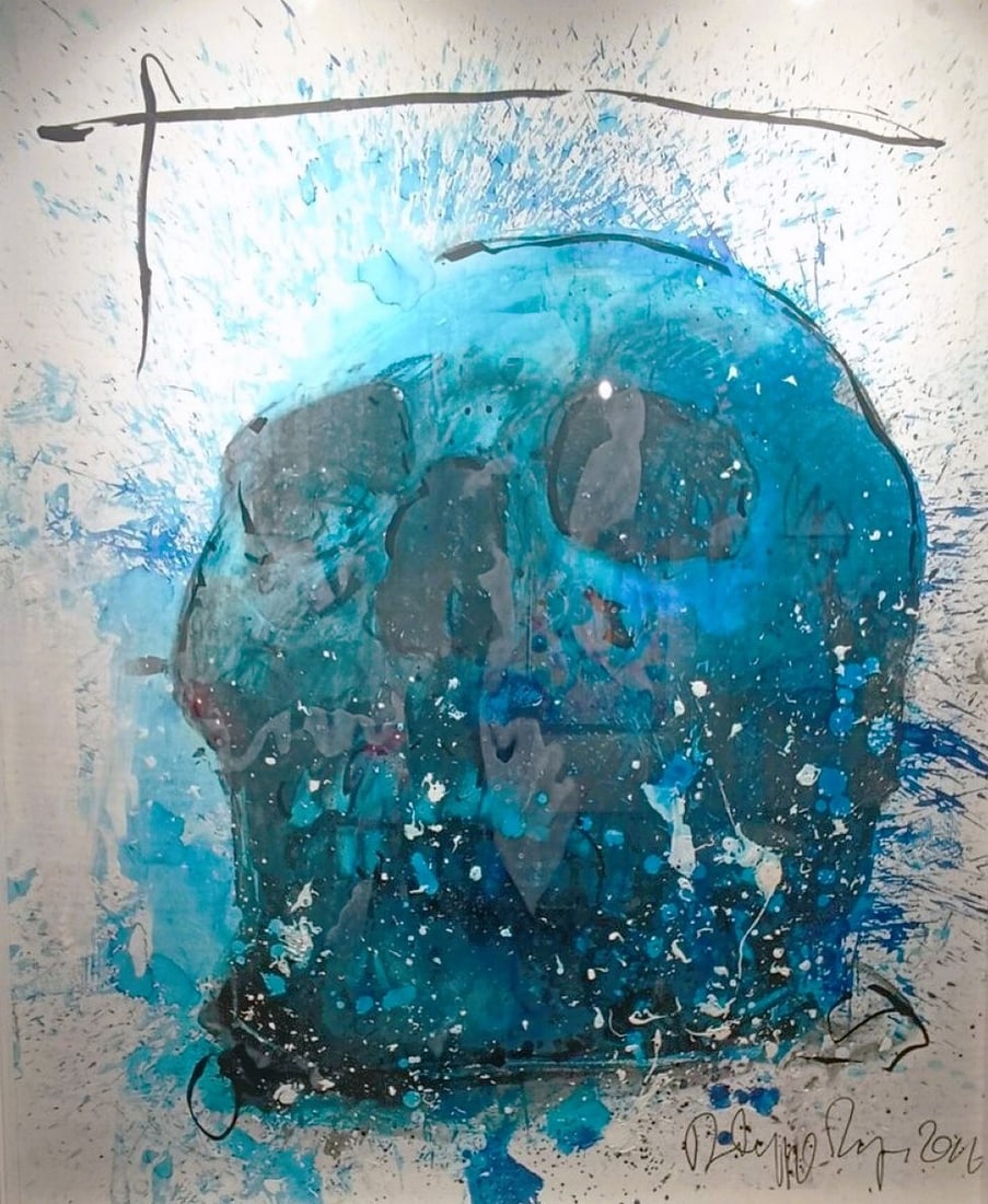 Philippe PASQUA (Né en 1965) Blue skull, 2016.: Philippe PASQUA (Né en 1965) Blue skull, 2016. Acrylique et technique mixte sur papier, signé et daté en bas à droite par l’artiste. 196 x 160,5 x 8 cm. Un certificat d'authe
