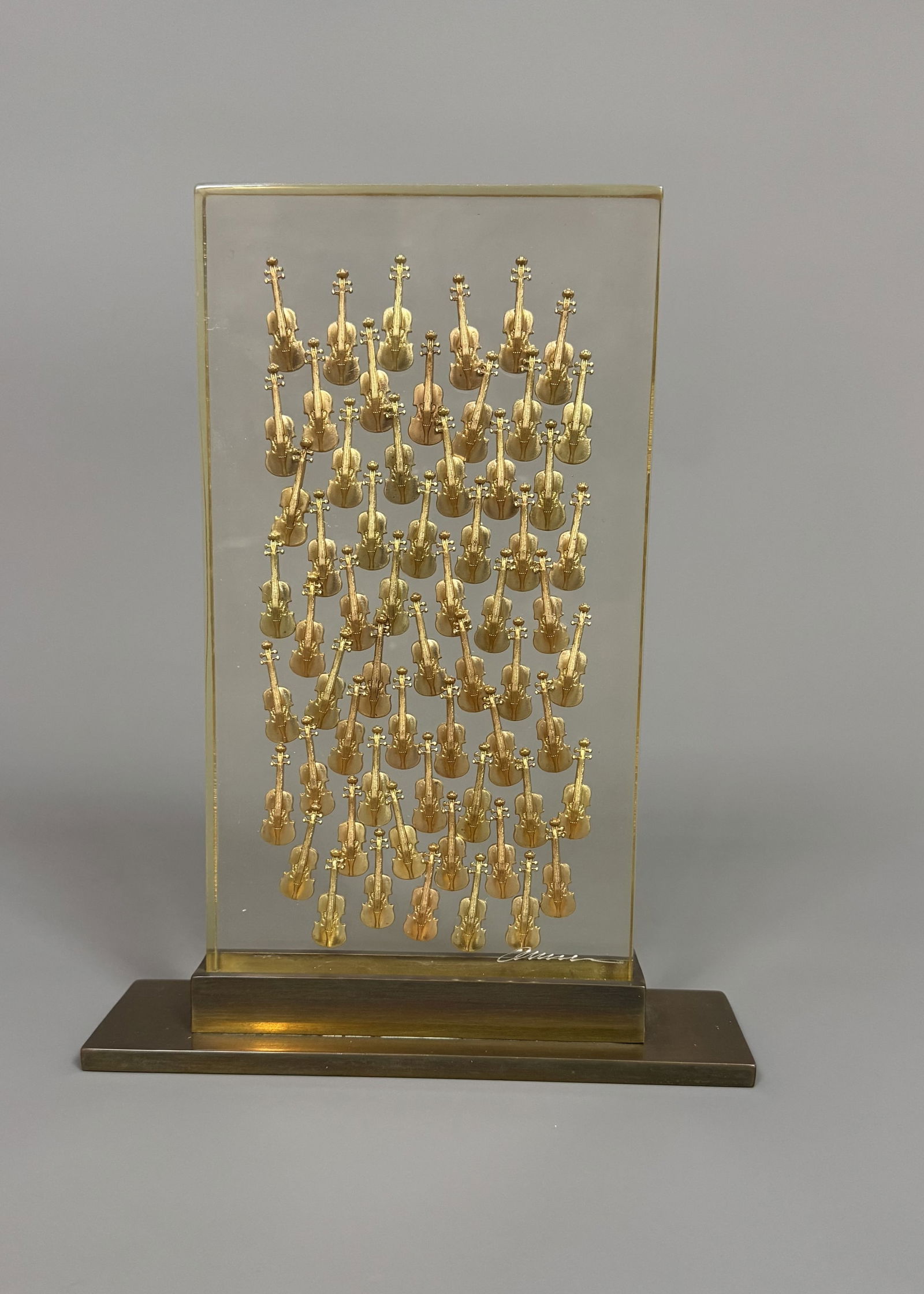 ARMAN FERNANDEZ (1928-2005) « 100 Violons ». 2004. (1 of 3)