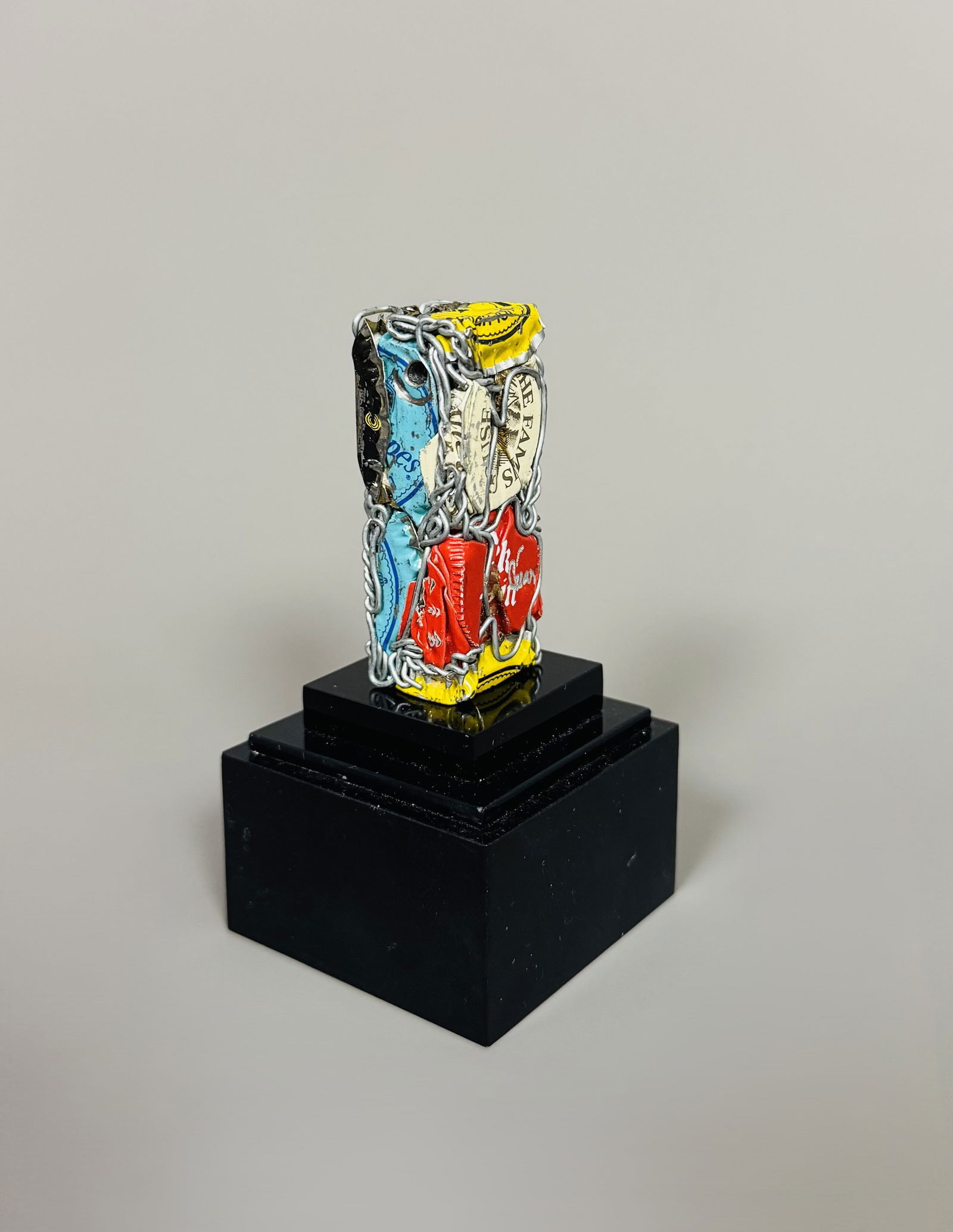 CESAR BALDACCINI (1921-1998). « Compression de capsules et muselet ». (1 of 4)