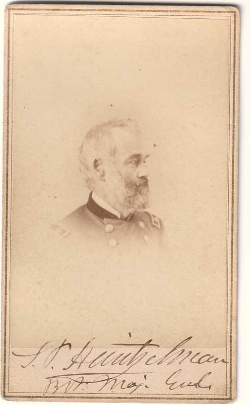 (CIVIL WAR.) HEINTZELMAN, SAMUEL PETER. Photog: (CIVIL WAR.) HEINTZELMAN, SAMUEL PETER. Photograph Signed, "S. P. Heintzelman / Bvt. Maj. Genl" carte-de-visite vignette portrait by Alexander Gardner, on the original mount, Signed below the image. N