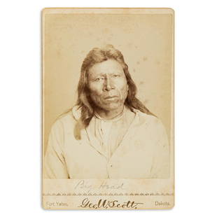 (AMERICAN INDIANS--PHOTOGRAPHS.) George W. Scott.: (AMERICAN INDIANS--PHOTOGRAPHS.) George W. Scott. Cabinet card of the Sioux chief Big Head, with Scott's sale letter. 3 items, various sizes and conditions. Fort Yates, ND, 1894 and undated George