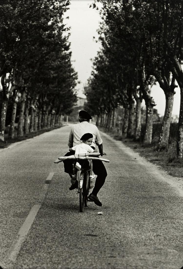 ELLIOTT ERWITT (1928- ) Provence, France. (1 of 1)
