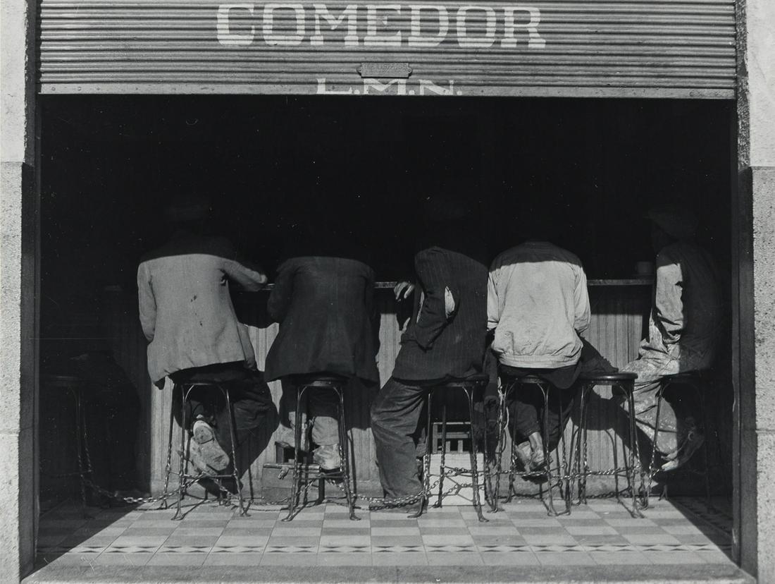 MANUEL ÁLVAREZ BRAVO (1902-2002) Portfolio: MANUEL ÁLVAREZ BRAVO (1902-2002) Portfolio entitled Fifteen Photographs. Edited by Lee Friedlander. Introductory essay by André Breton. Complete with numerous highlights from Bravo's extraor