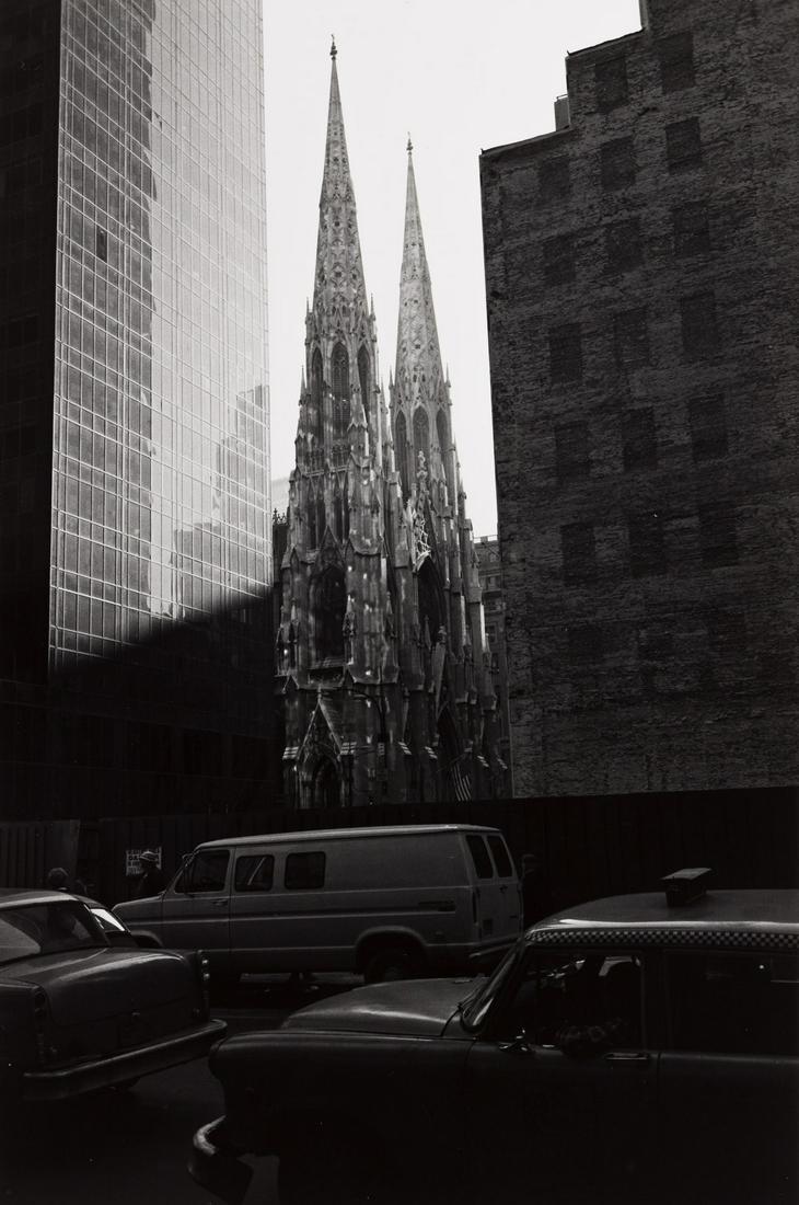 LEE FRIEDLANDER (1934 - ) New York City.: LEE FRIEDLANDER (1934 - ) New York City. Silver print, the image measuring 282.6x287.3 mm; 11x7 inches, the sheet 355.6x279.4 mm; 14x11 inches, with Friedlander's signature, title, and negative date,