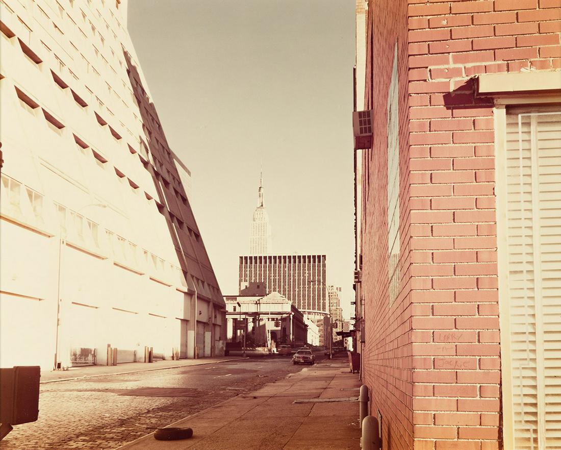 JOEL MEYEROWITZ (1938- ): JOEL MEYEROWITZ (1938- )