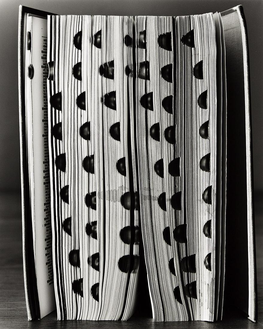 ABELARDO MORELL (1948- ) German-English Dictionary. (1 of 1)