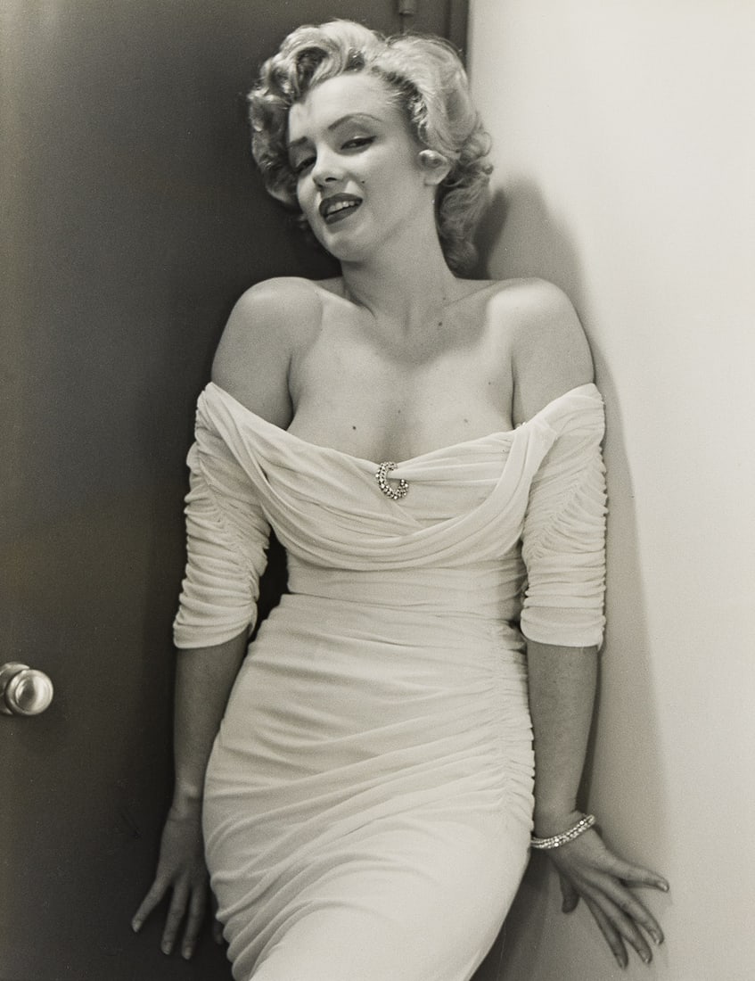 PHILIPPE HALSMAN (1906-1979) Marilyn Monroe. 1952; printed circa 1970.: PHILIPPE HALSMAN (1906-1979) Marilyn Monroe. 1952; printed circa 1970. Silver print, the image measuring 14x10¾ inches (35.6x27.3 cm.), with Halsman's Riga credit stamp (3) on verso. Provenance C