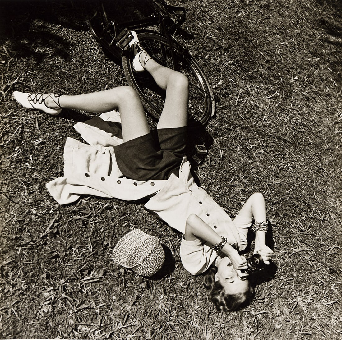 LOUISE DAHL-WOLFE (1895-1989) Liz Gibbons as a Photographer. 1938; printed 1970s.: LOUISE DAHL-WOLFE (1895-1989) Liz Gibbons as a Photographer. 1938; printed 1970s. Silver print, the image measuring 10½ inches (26.7 cm.) square, the sheet 14x11 inches (35.6x27.9 cm.), with Dahl