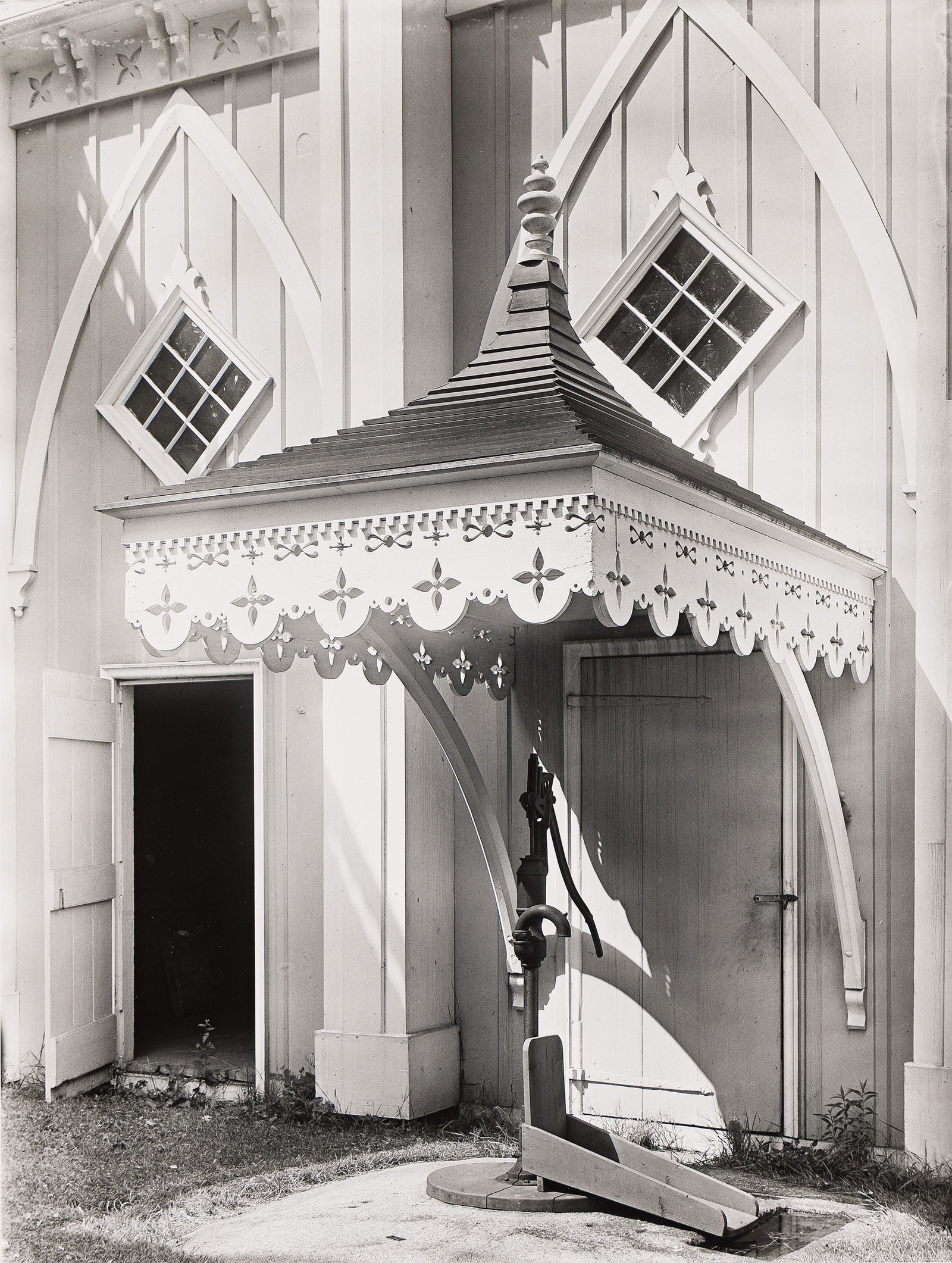 Walker Evans. Maine Pump, from the Walker Evans: Selected Photographs Portfolio. 1933; printed 1974.: Walker Evans1903-1975Maine Pump, from the Walker Evans: Selected Photographs Portfolio. 1933; printed 1974.Silver printWith Evans' signature and edition notation 73/75 in pencil on mount recto.The ima