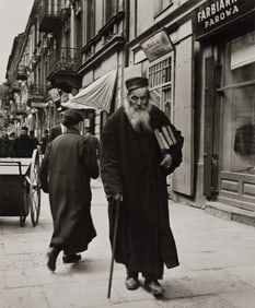Roman Vishniac. One of the People of the Book, Warsaw. 1938; printed 1960s.